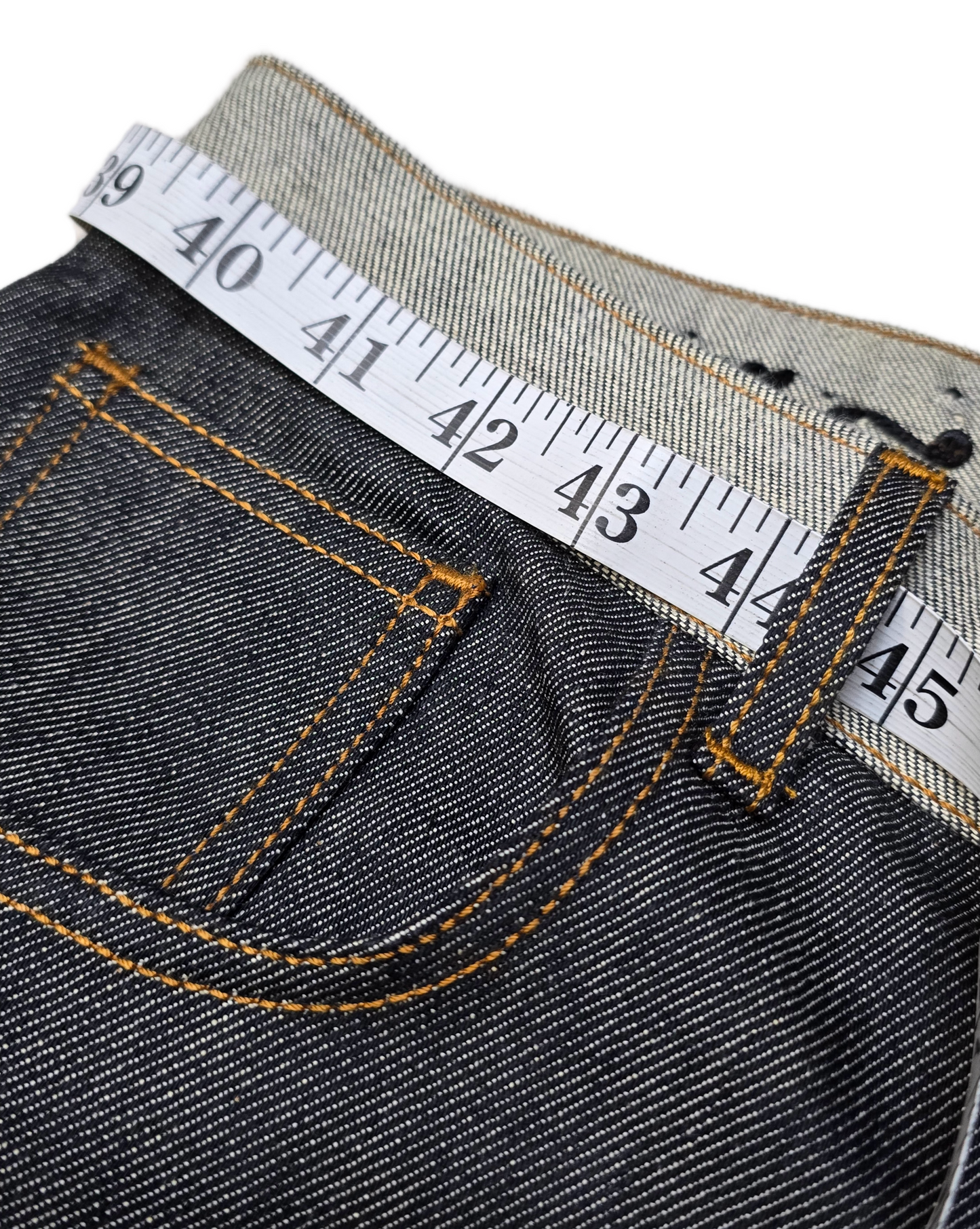 Raw denim dstryd