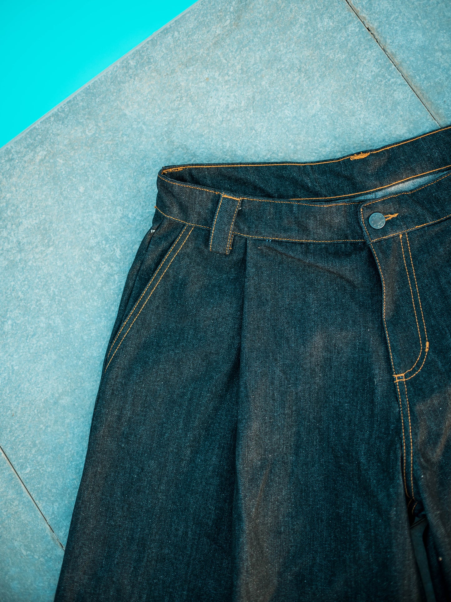 Pleated Shorts Raw