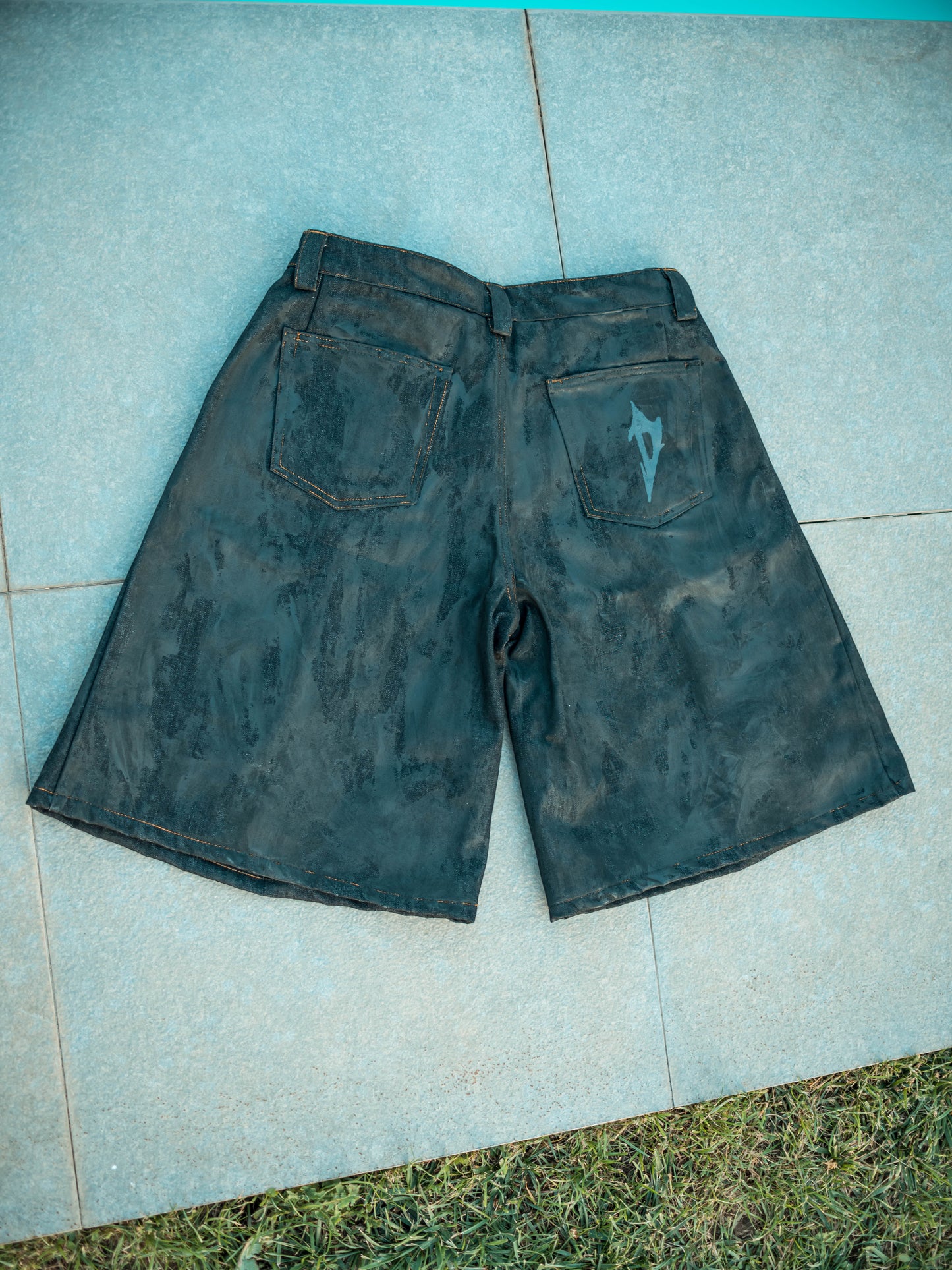 Pleated Shorts Leather Effect