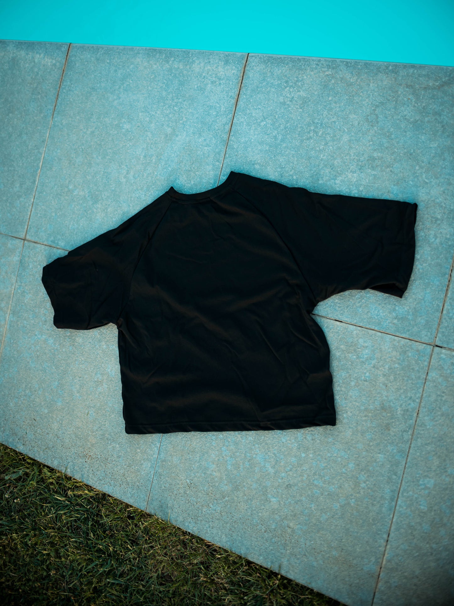 Raglan Tee Black