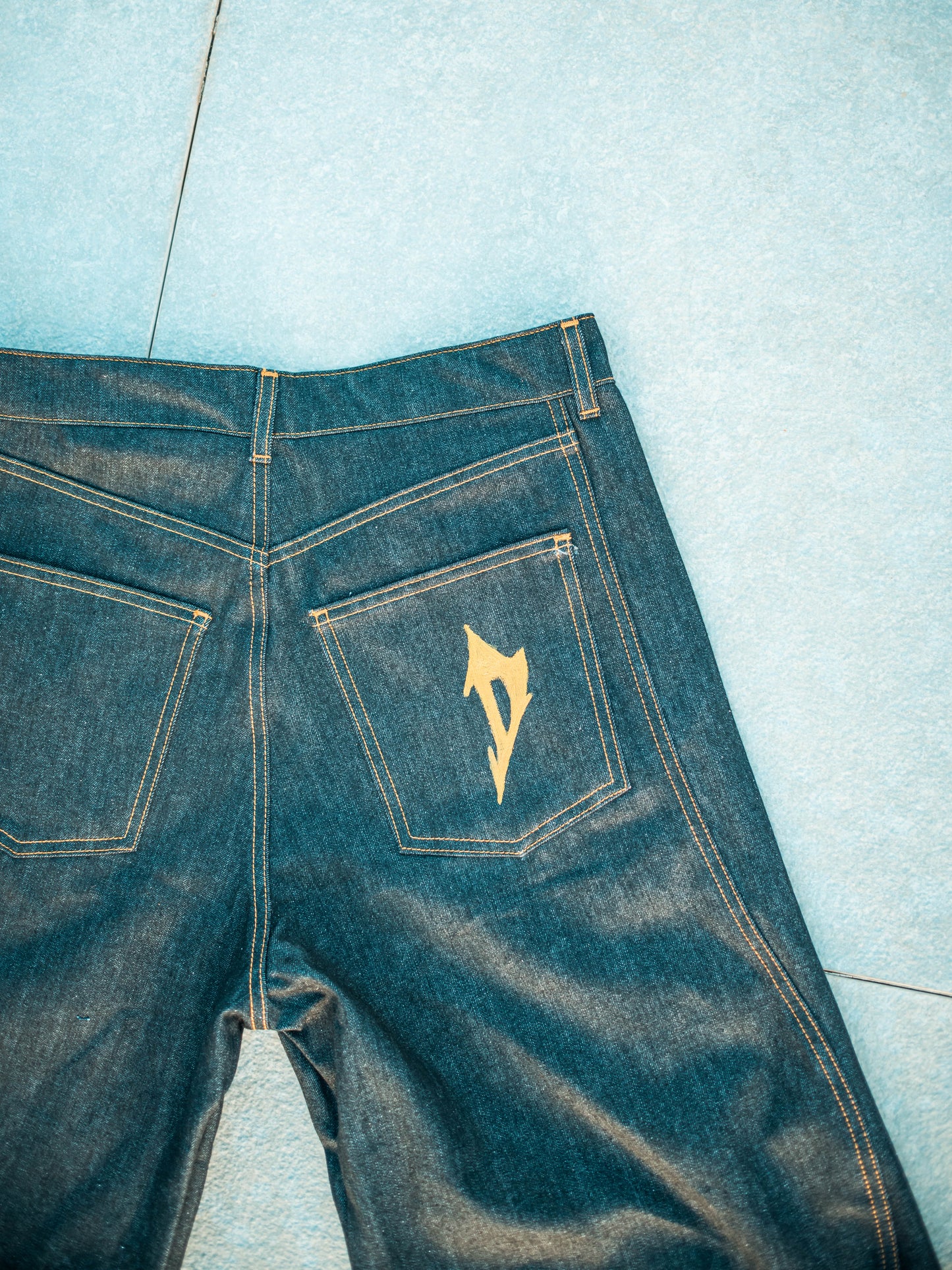 Wavy Shorts Raw