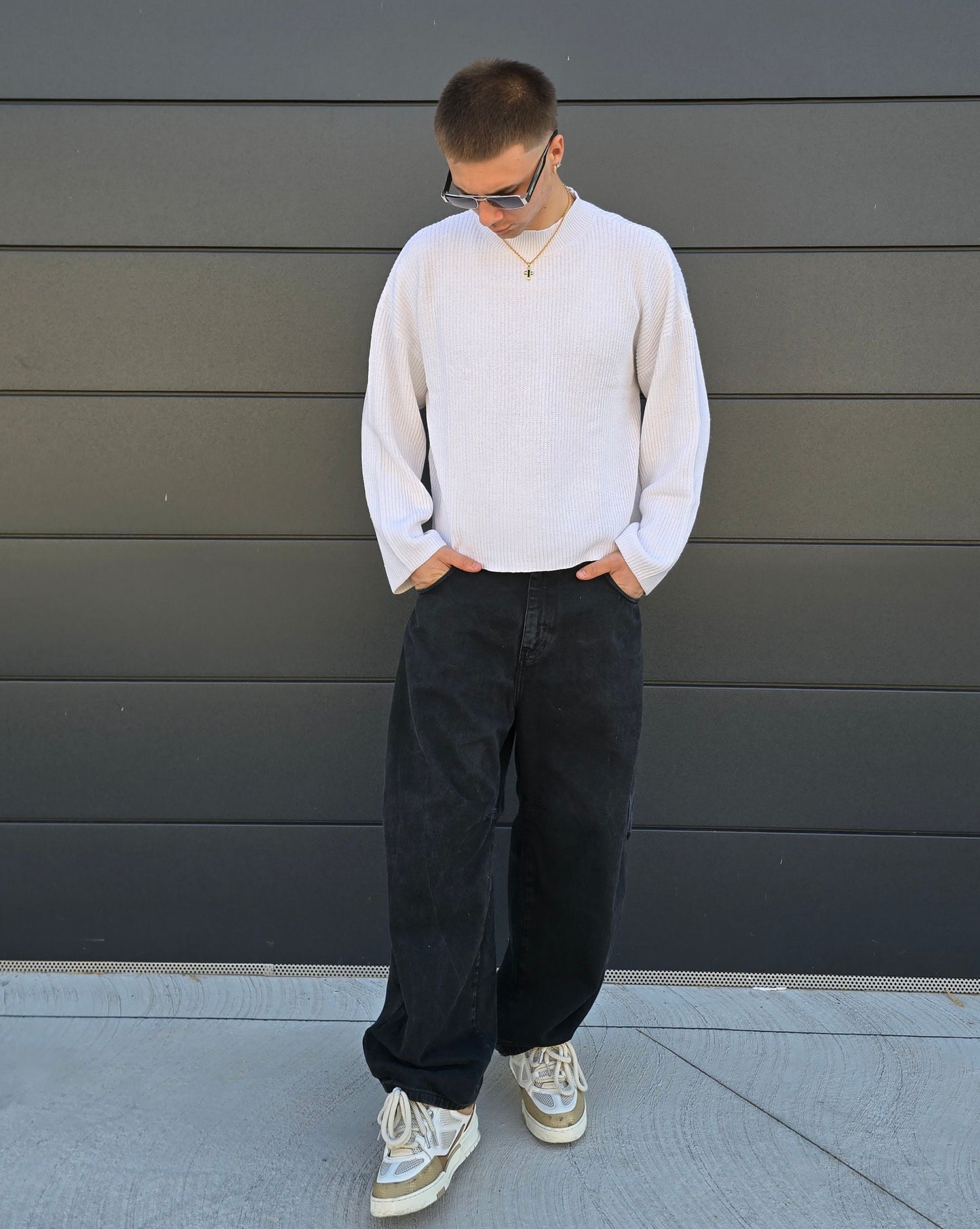Knit white