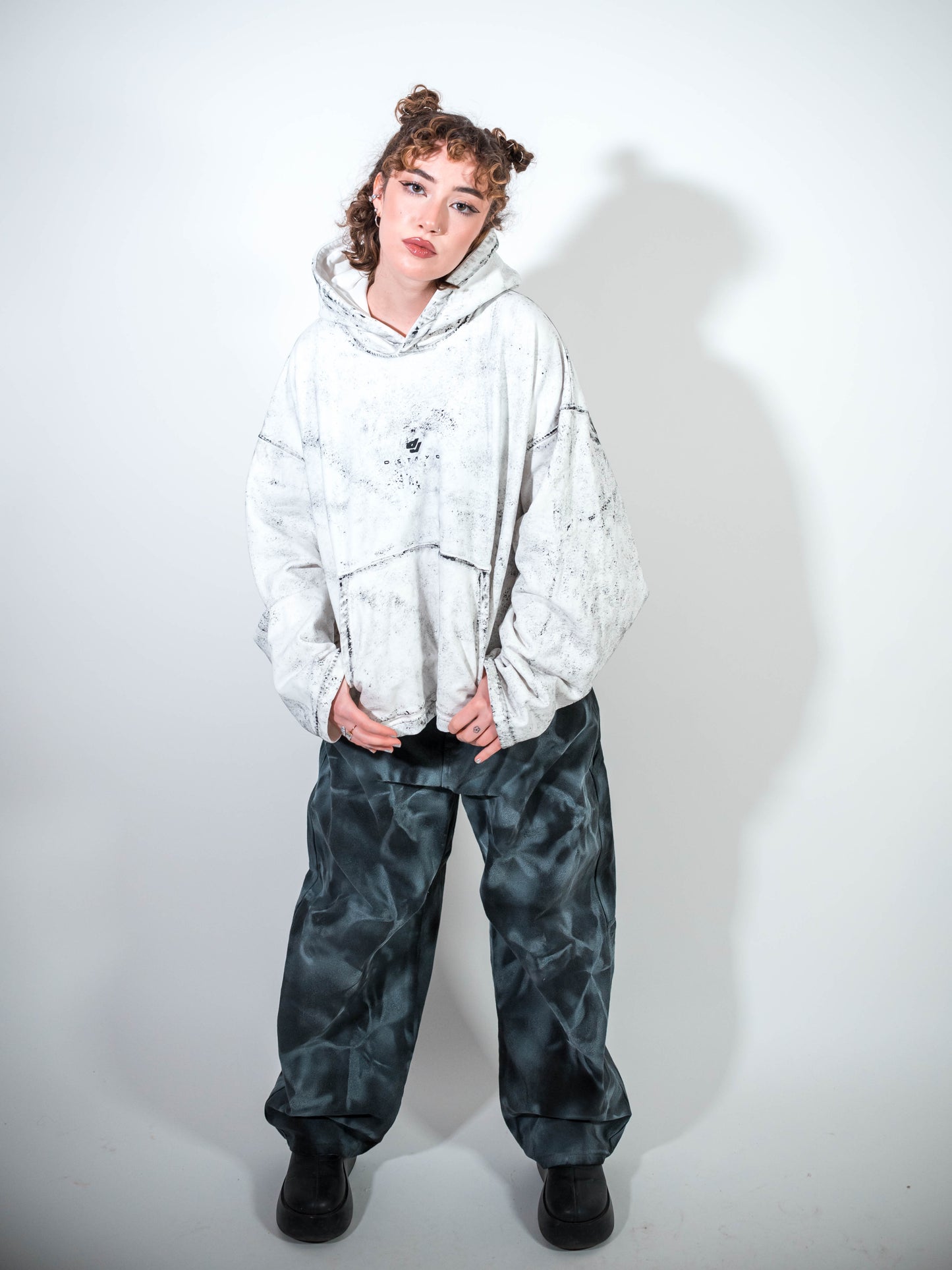Hook Hoodie White