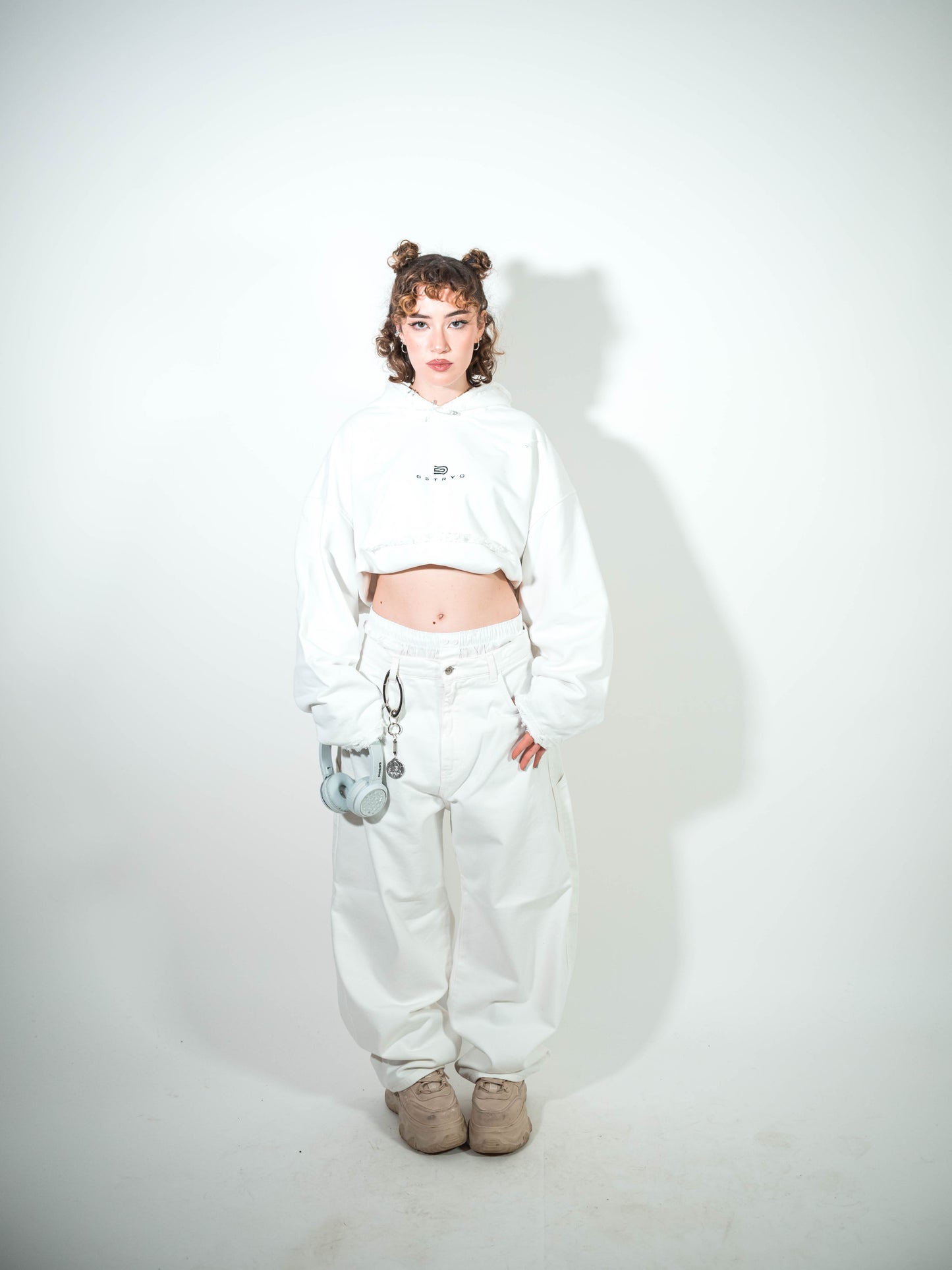 Balloon pants white