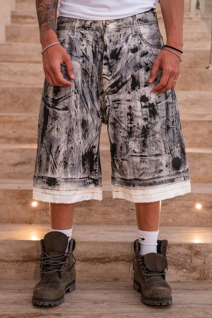 Double Fold shorts brushed white