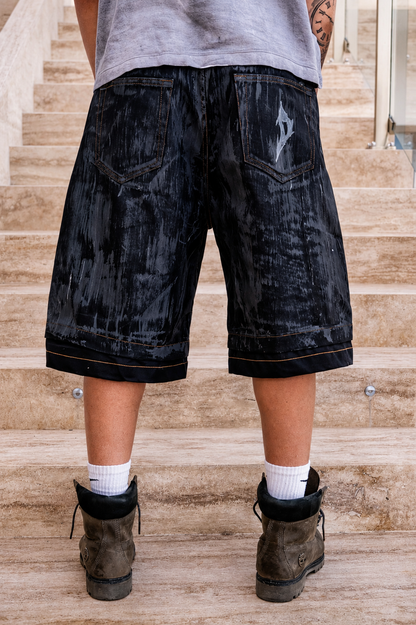 Double Fold shorts brushed black