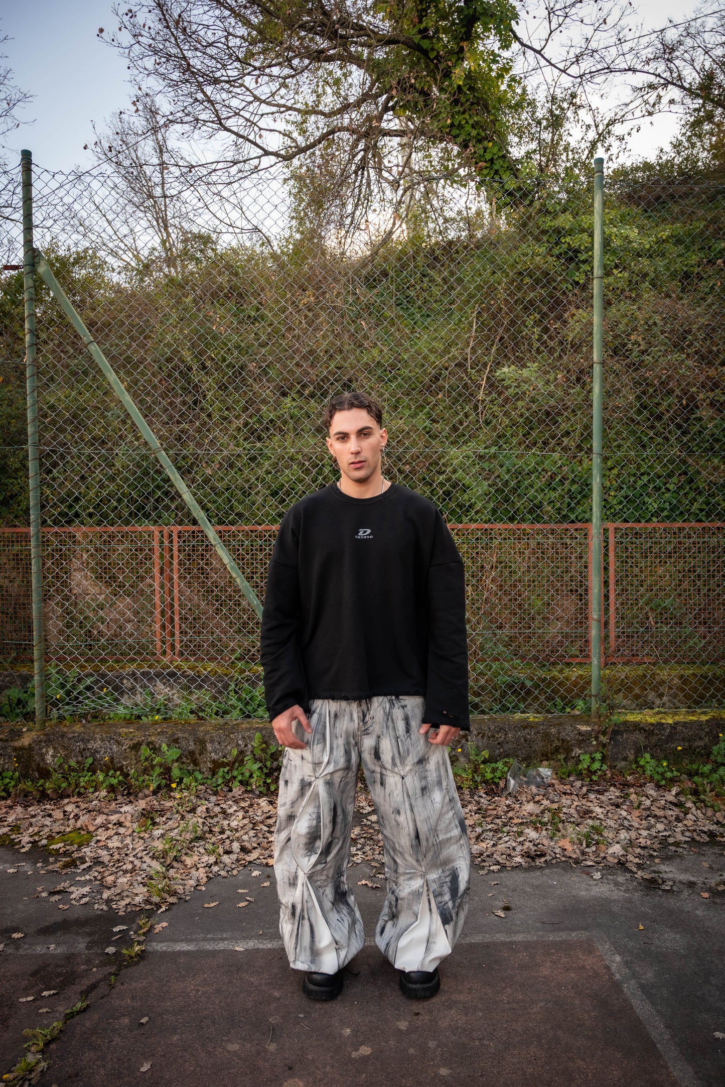 Spring Longsleeve destroyed black