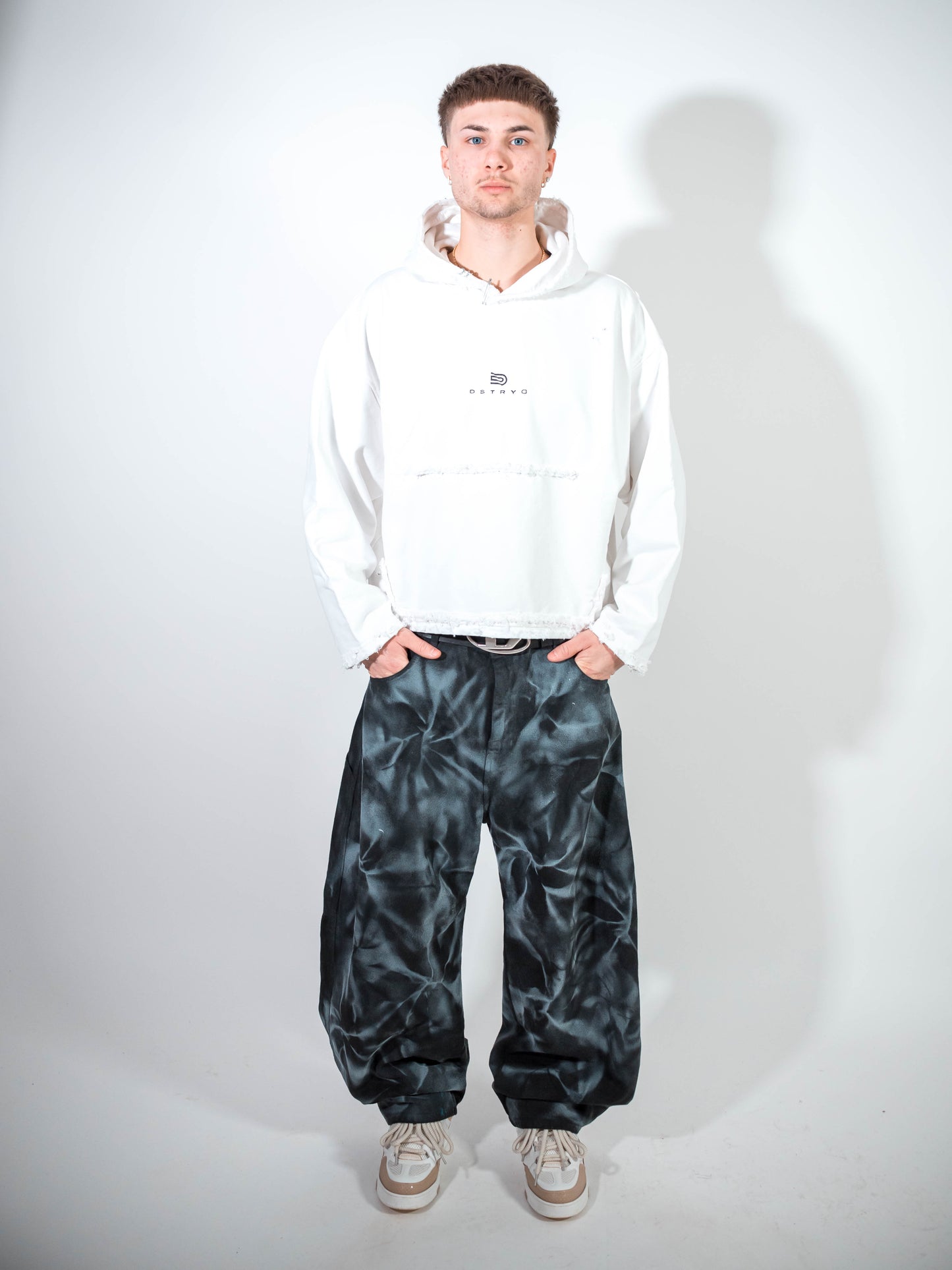 Destroyed Hoodie White