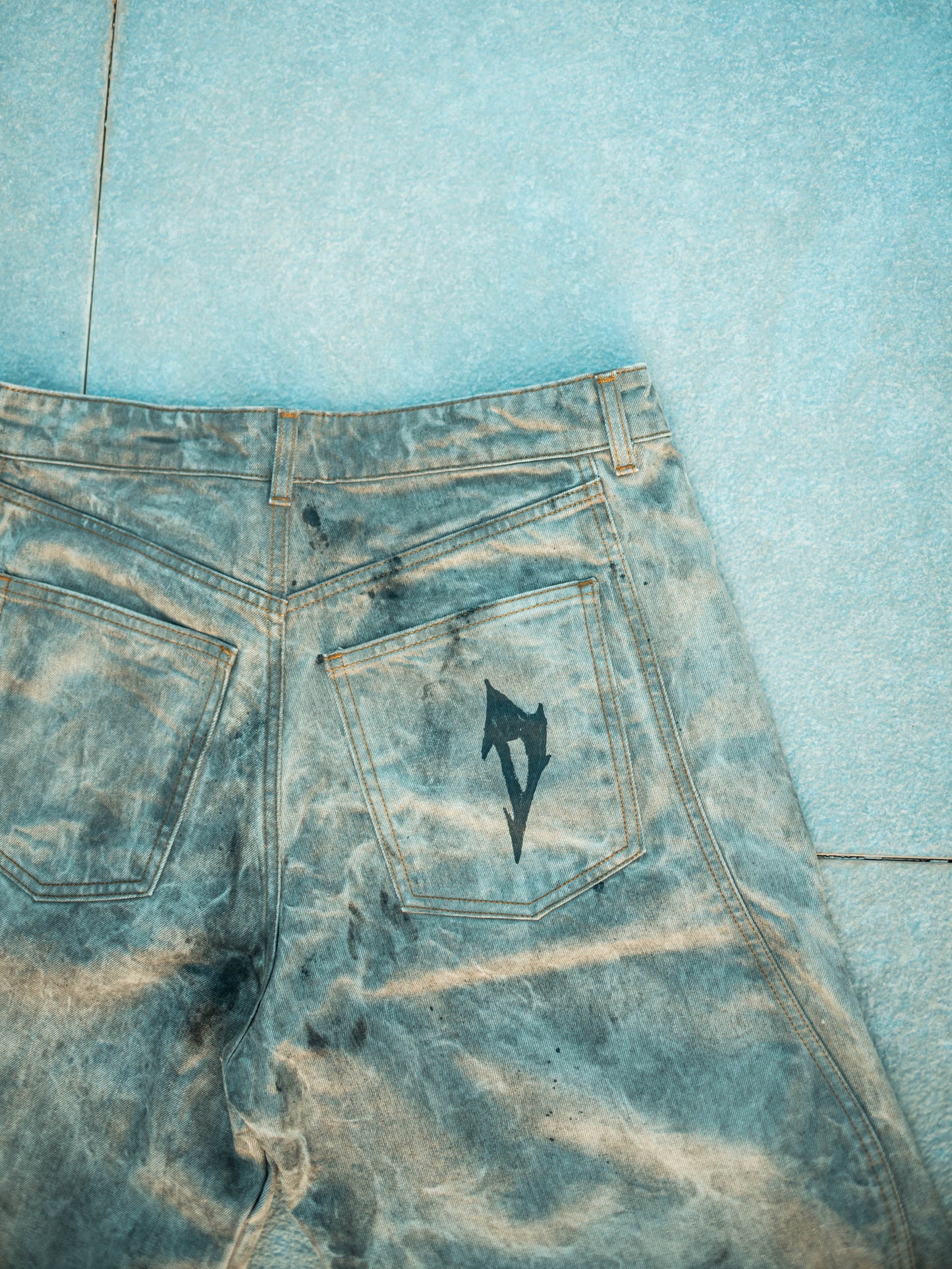 Wavy Shorts Marbled