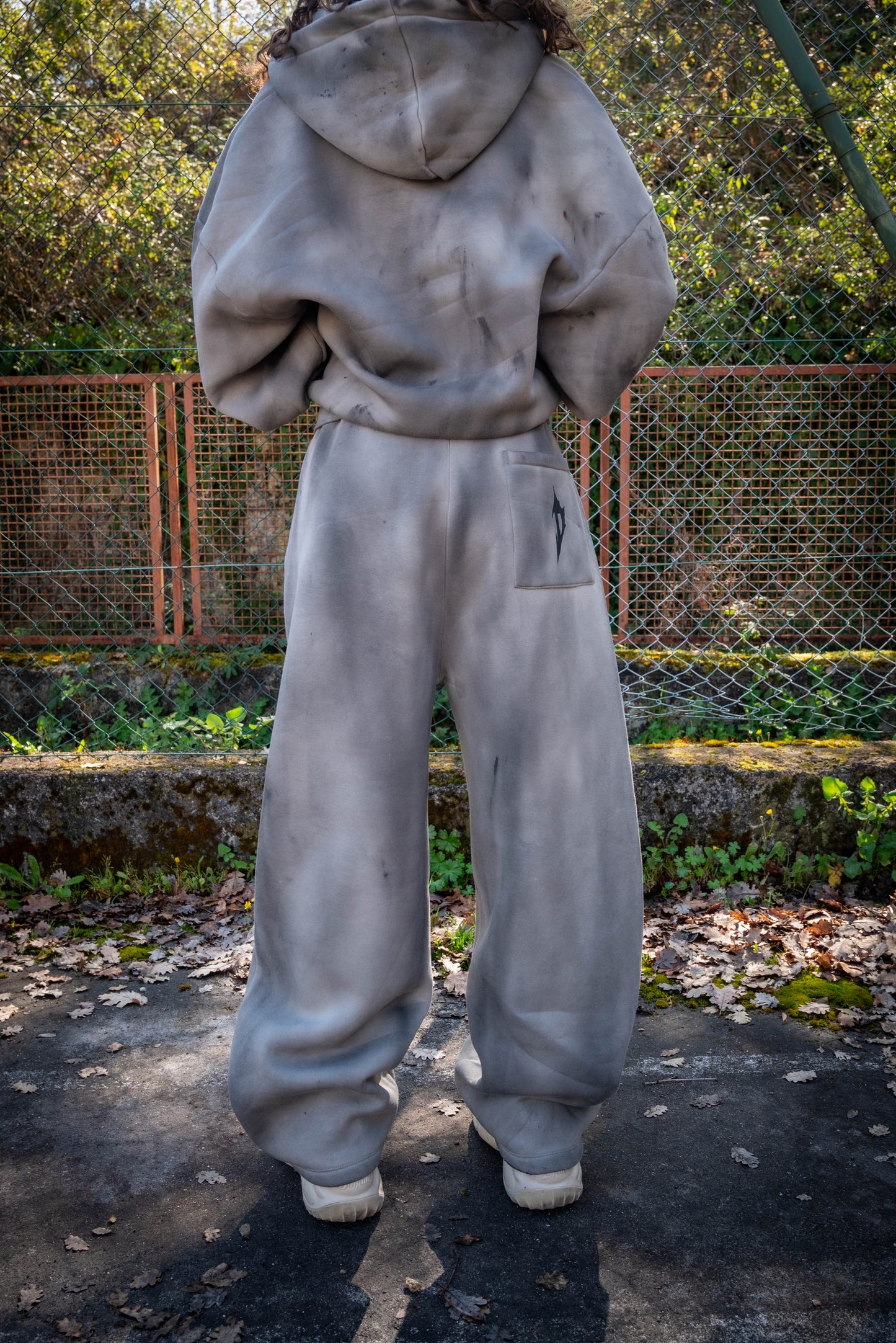 Viesse x Dstryd Sweatpants dune