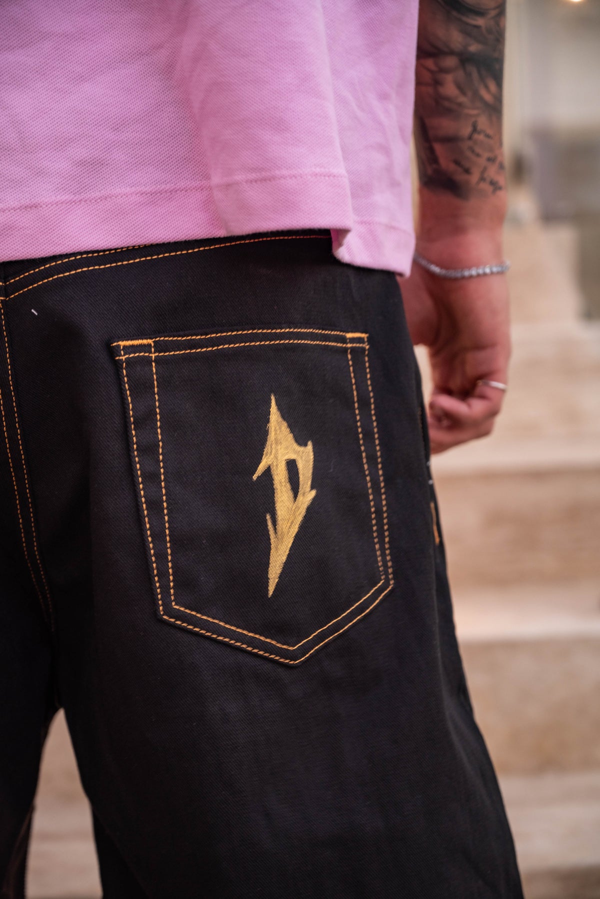 Double Fold shorts black